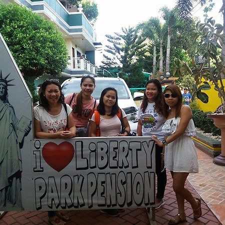 Liberty Park Pension Puerto Princesa Zewnętrze zdjęcie