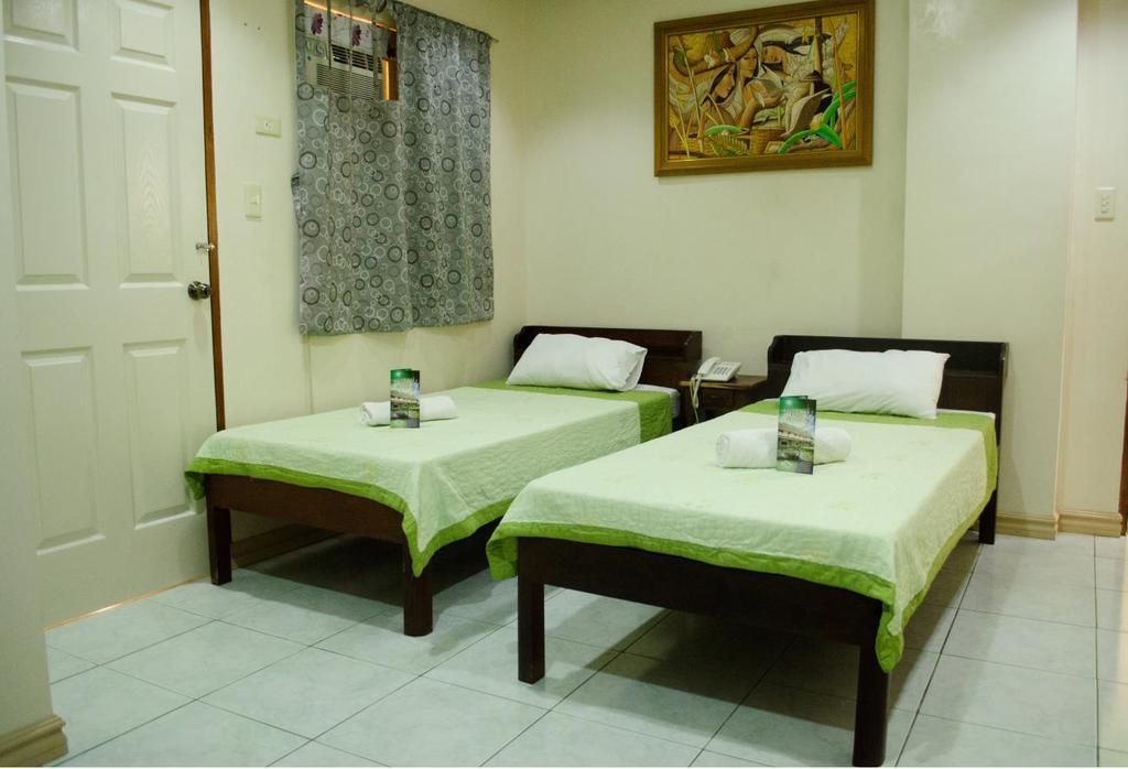 Liberty Park Pension Puerto Princesa Zewnętrze zdjęcie